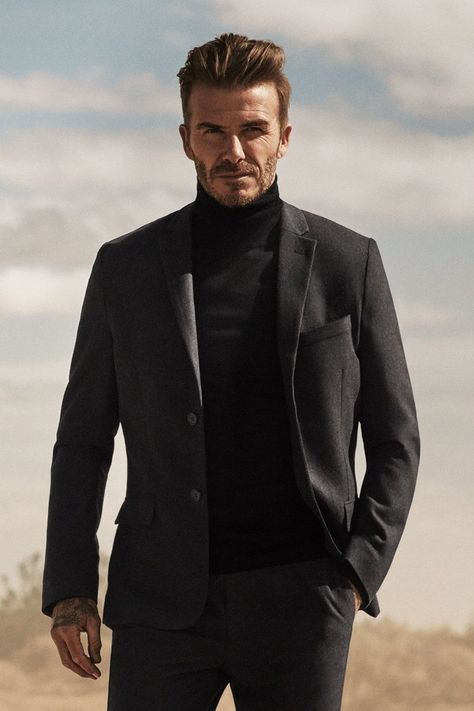 Gentleman Mode, Turtleneck Fashion, David Beckham Style, Stylish Winter Outfits, Mens Fashion Blog, Black Suit, Men Shirt, Inspired Fashion, David Beckham