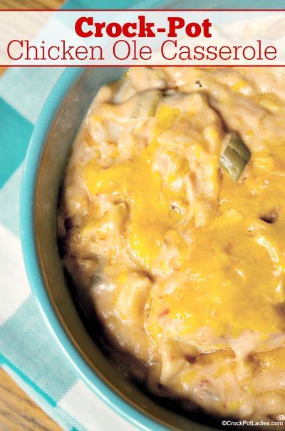 Crock-Pot Chicken Ole Casserole - This delicious and easy recipe for Crock-Pot Chicken Ole Casserole is put together in a snap and is a great use for leftover cooked chicken! [Low Sugar & just 4 Weight Watchers SmartPoints per serving!] #CrockPotLadies #CrockPot #SlowCooker #Casserole #ChickenRecipes #WeightWatchers Chicken Ole, Leftover Cooked Chicken, Yummy Casserole Recipes, Cheap Clean Eating, Crock Pot Chicken, Yummy Casseroles, Cooked Chicken, Crock Pot Slow Cooker, Cheese Soup