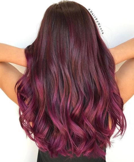 Burgundy to Magenta Long Ombre Hair Haircuts Wavy, Reverse Ombre Hair, Magenta Hair Colors, Long Ombre Hair, Brown Ombre Hair Color, Hair Burgundy, Maroon Hair, Hair Dye Tips, Magenta Hair