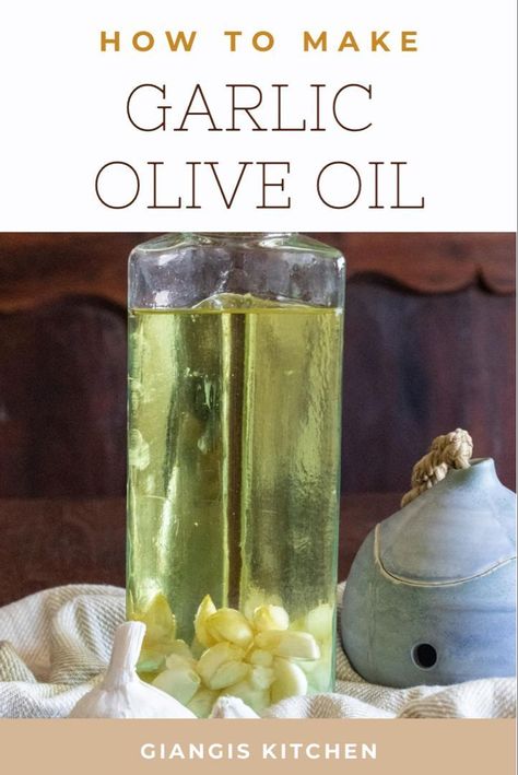 Want to learn how to make your own garlic olive oil? Garlic oil, of course, is one of the most prepared flavored oil as you can enjoy it with almost all food. It gives it that deep flavor, while not being too overpowering. Try this homemade garlic olive oil today! Garlic Oil Recipe, Baked Onions, Garlic Infused Olive Oil, Olive Oil Recipes, Garlic Olive Oil, Garlic Oil, Infused Olive Oil, Flavored Oils, 2000 Calorie Diet