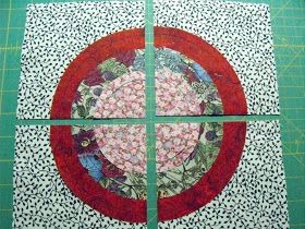 Crossed Stitches: Bulls Eye Quilt Tutorial Bullseye Quilt, Circle Quilt Patterns, Quilting Videos, Circle Quilts, Medallion Quilt, Quilting Templates, Quilt Tutorial, Quilt Guild, Slow Stitching