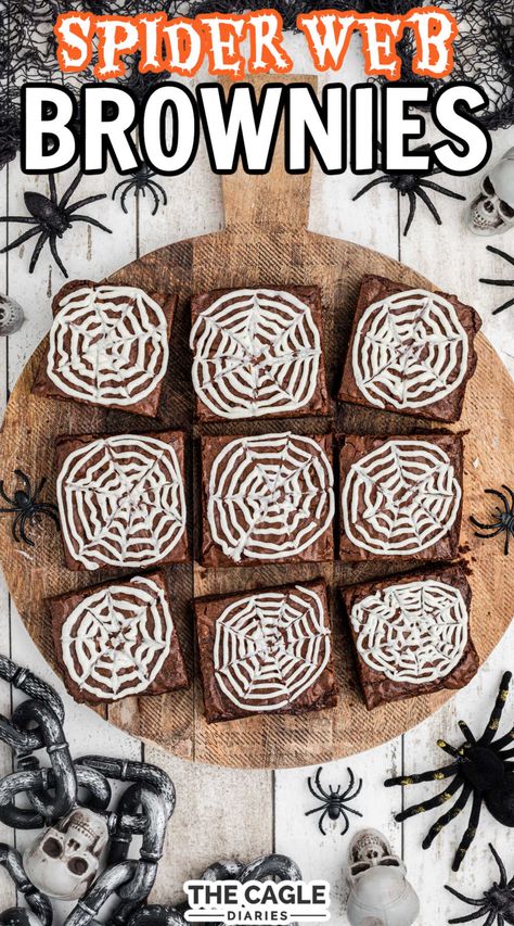 Spider Brownies, Spider Web Brownies, Brownies For Halloween, Class Halloween Party, Halloween Dessert Table, Halloween Brownies, Spooky Ideas, Great Pumpkin Charlie Brown, Fun Halloween Treats