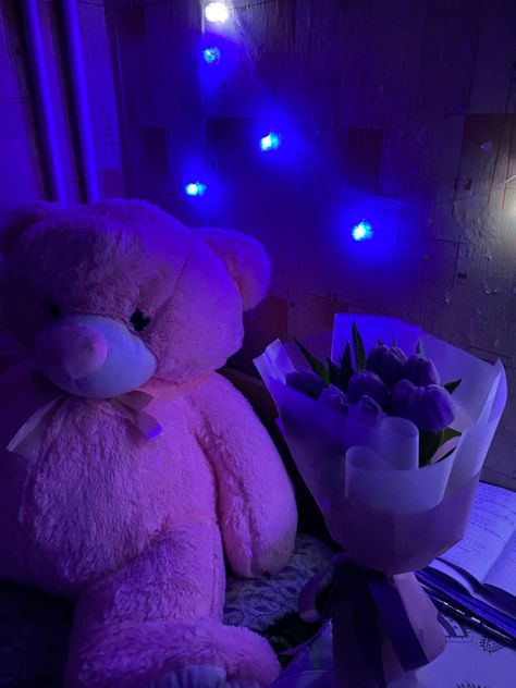 Purple Teddy Bear Wallpaper, Teddy Bear Pic, Teddy Bear Pics, Books And Pens Photography, Cute Teddy Bear Pics, Purple Teddy Bear, Aesthetic Profile Picture Cartoon Soft, Pretty Wallpaper Ipad, Cute Images For Wallpaper