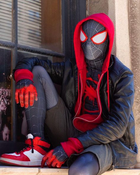 Miles Morales Spiderman Costume, Miles Morales Costume, Miles Spiderman, Spiderman Suits, Spiderman Costume, Marvel Costumes, Spiderman Cosplay, Miles Morales Spiderman, Image Swag