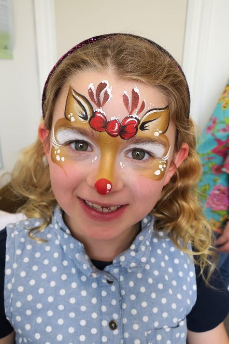 Rudolph Face Paint, Christmas Face Painting Reindeer, Reindeer Facepainting, Christmas Facepainting Ideas, Quick Christmas Face Painting, Reindeer Face Paint, Christmas Theme Face Painting, Reindeer Canvas Painting Kids, Face Painting Flowers