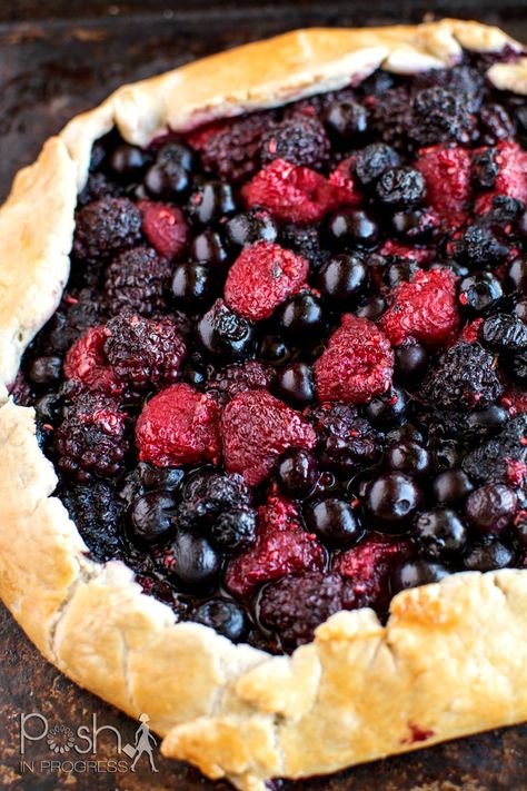 Mixed Berry Galette with the Best Pie Crust | Posh in Progress Gallete Recipe, Galette Recipe Desserts, Berry Galette Recipe, Fruit Galette Recipe, The Best Pie Crust, Berry Galette, Best Pie Crust, Mixed Berry Pie, Galette Recipe