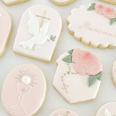 1st Communion Cookies Girl, Confirmation Decorated Cookies, First Communion Cookies Girl, Dove Cookies Decorated, Communion Cookies Girl, Communion Cookies Decorated, First Communion Cookies Decorated, Confirmation Cookies Decorated, Dove Sugar Cookies