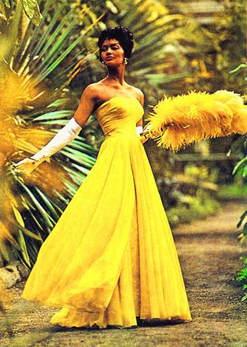 Helen Williams, African American Fashion, Ebony Magazine, Vintage Black Glamour, American Model, Afrocentric Art, Black Hollywood, Black Model, Moda Vintage