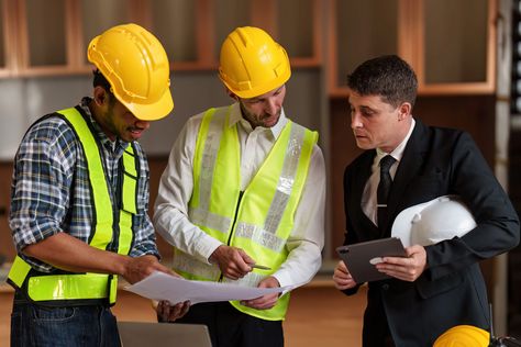 Workplace Safety Tips, Incident Management, Safety Policy, Healthy Workplace, Safety Procedures, Risk Assessment, Construction Safety, Safety Rules, Confined Space