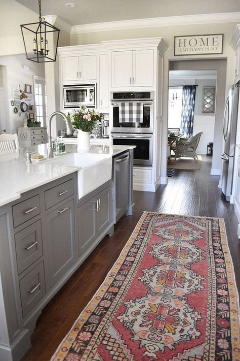 traditional boho grey and white kitchen Kitchen Ikea, Kabinet Dapur, Farmhouse Kitchen Cabinets, Kitchen Cabinets Makeover, Grey Kitchen Cabinets, Kitchen Decorating, Grey Kitchen, Kitchen Redo, Painting Kitchen Cabinets