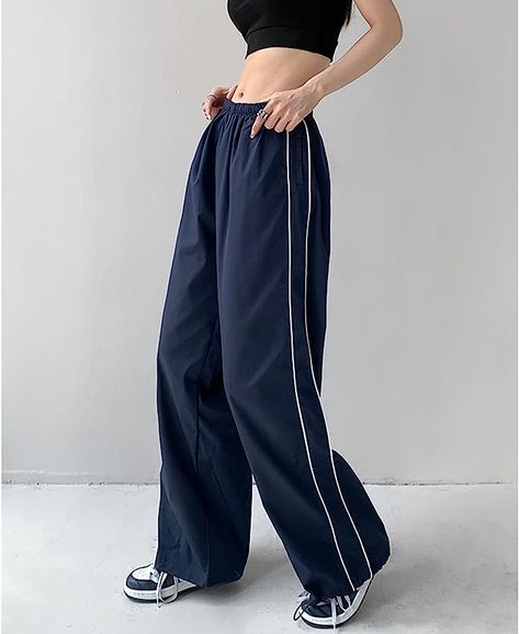 Aimiray Women's Wide Leg Parachute Pants Elasitc Waist Loose Track Y2k Pant Trousers Baggy Cargo Pants Trousers Baggy, Streetwear Fashion Outfits, Cute Streetwear, Streetwear Outfit Ideas, Track Pants Women, Pants Y2k, Baggy Cargo Pants, Wide Leg Sweatpants, Y2k Clothing