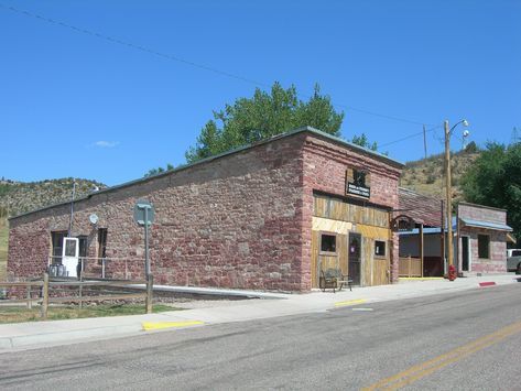 Wyoming Travel Road Trips, Wyoming Vacation, Wyoming Travel, Creepy Ghost, Creepy Things, Old Bar, Ghost Towns, Old Buildings, Abandoned Places