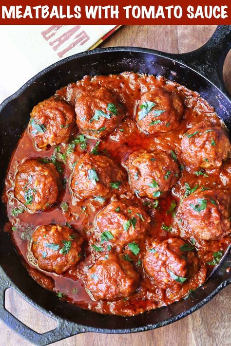 The secret to perfect meatballs with tomato sauce? Adding sour cream and Parmesan to the beef mixture and handling the meatballs lightly. Fluffy Meatballs, Meatballs Sauce Recipe, Meatballs With Tomato Sauce, Tomato Sauce For Meatballs, Meatballs In Tomato Sauce, Perfect Meatballs, Meatball Dinner, Cheese Stuffed Meatballs, Meatball Sauce