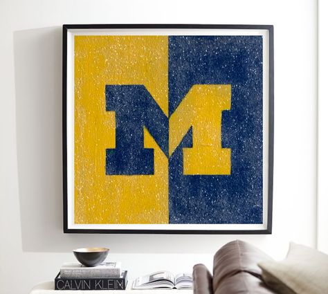 Michigan Painting Ideas, Arbor Wall, Michigan Painting, Usa Flag Art, Michigan Crafts, Michigan Decor, Football Paintings, Michigan Flag, Abstract Paintings On Canvas