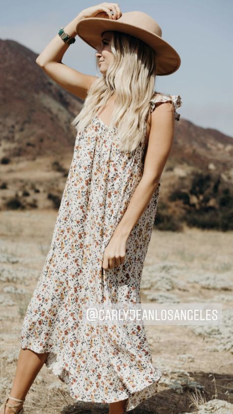 @carlyjeanlosangeles on IG Los Angeles Outfits, Midi Floral Dress, Carly Jean Los Angeles, Denim Dresses, Dress Cream, Bohemian Look, Women's Boutique, Sweet Dress, Cream Dress