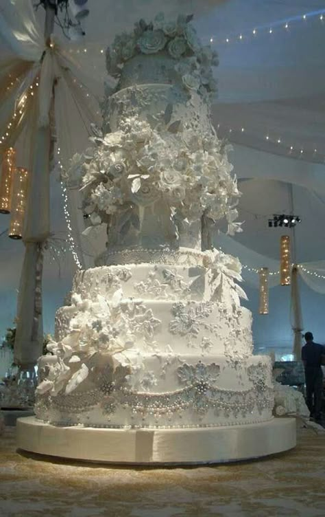 Most Expensive Wedding, Huge Wedding Cakes, Huge Wedding, Fancy Wedding Cakes, Expensive Wedding, Extravagant Wedding Cakes, Huge Cake, Royal Wedding Cake, Big Wedding Cakes