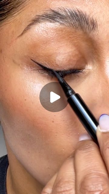 Marina Mansour on Instagram: "Live wing feat my fav liner currently @beautypie ✔️💓" Wing Liner, Hairstyles Women, Winged Liner, Double Chin, Instagram Live, Makeup Trends, Womens Hairstyles, Eyeliner, Hairstyles