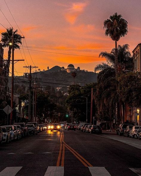 Los Angeles At Night, Angeles Aesthetic, California Wallpaper, Los Angeles Aesthetic, East Los Angeles, California Desert, Sunset Nature, Sunset Wallpaper, City Of Angels