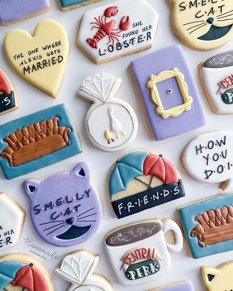 Friends Themed Wedding, Friends Cookies, Two Types Of People, Wedding Advice Cards, Friends Cake, Smelly Cat, Friends Party, Friends Birthday, Types Of People