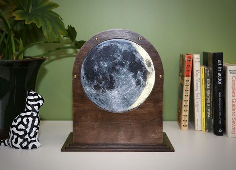 Lunar Phase Clock #decoration #raspberry_pi #cycle Game Of Life, Diy Tech, Raspberry Pi Projects, Pi Projects, Goth Home, Lunar Phase, Arduino Projects, Practical Magic, Gothic House