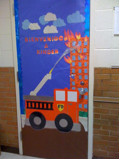 Fire Fighter Classroom Decoration, Fire Truck Bulletin Board, Quick Kids Crafts, Community Helpers Activities, Daniel And The Lions, Fire Truck Party, Firefighter Birthday, Door Decorating Contest, School Doors