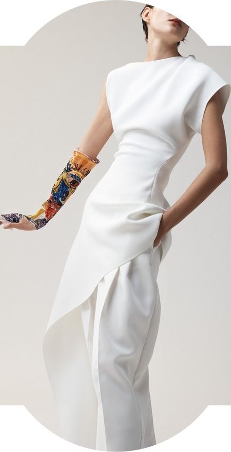 Women's Maticevski Spring Summer 2023 Collection | Moda Operandi Futuristic Fashion, Spring Summer 2023, 2023 Collection, Mode Inspiration, Summer 2023, Chic Dress, Moda Operandi, Classy Outfits, Fashion Collection