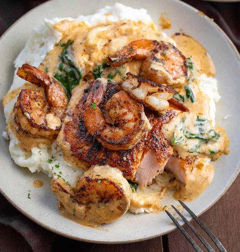 Cajun Salmon and Shrimp Easy Salmon And Shrimp Recipes, Shrimp Recipes With Mashed Potatoes, Creamy Shrimp And Mashed Potatoes, Salmon Dishes Dinners Meals, One Pan Seafood Meals, Shrimp With Mashed Potatoes Recipe, Fish Shrimp And Grits, Shrimp Topped Salmon, Stuffed Potatoes With Shrimp