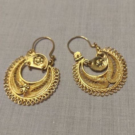 Earrings Are Moon Shape. Nwot Colombian Jewelry, Moon Shape, Moon Shapes, Earrings Color, Gold Earrings, Jewelry Earrings, Jewelry Making, Women Jewelry, Moon