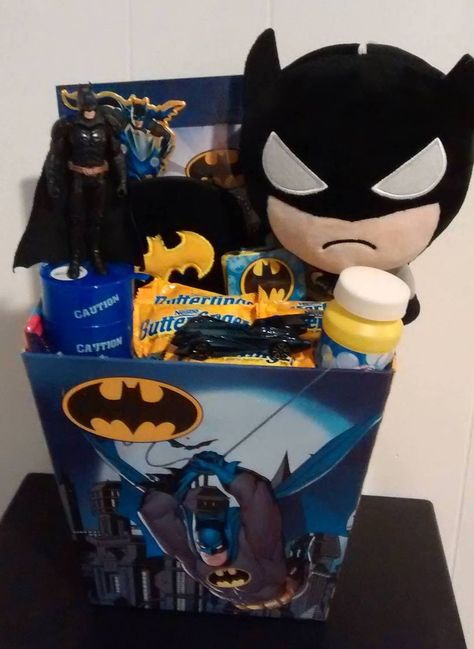 $50 @Ebay BATMAN Blue & Gold Gift Basket Gold Gift Basket, Batman Blue, Birthday Gift Basket, Unique Easter Baskets, Batman Gifts, Kids Gift Baskets, Baby Shower Baskets, Birthday Basket, Baby Shower Gift Basket