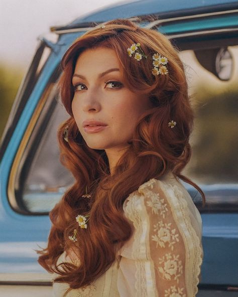 Willow Avalon (@willowavalon) • Instagram photos and videos Willow Avalon, Women Crush, Vintage Coquette, Love Hair, Woman Crush, Hair Dye, Tequila, Dyed Hair, Wedding Decor