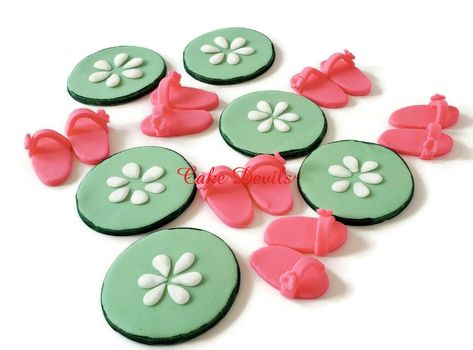 Spa Theme Cake, Spa Cupcake Toppers, Spa Cupcakes For Girls Birthdays, Lobster Cake, Spa Slippers, Beauty Cakes, Woodland Cake, Friends Cake, Fondant Cake Toppers