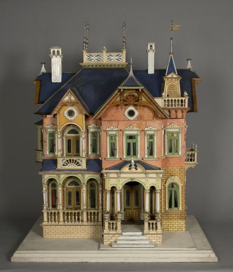 Doll house Blue Roof, Victorian Dollhouse, Victorian Mansions, Victorian Dolls, Tiny World, Miniature Houses, Miniature House, Fairy Houses, Antique Toys