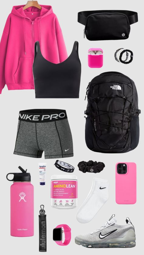 Nike Pro Outfits School, Things To Wear With Nike Pros, Easy Gym Outfits, Pink Nike Pros Outfit, How To Style Nike Pro Shorts, Nike Pros Outfit Aesthetic, What To Wear With Nike Pros, Cute Outfits With Nike Pros, Nike Pro Shorts Outfit Aesthetic