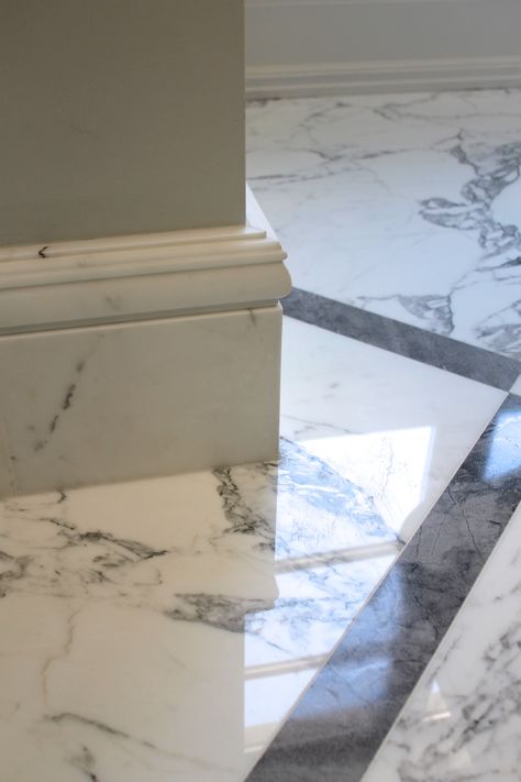 Marble Skirting Design Modern, Marble Skirting Design, Marble Skirting, Classic Panelling, Stone Skirting, Floor Skirting, Marble Border, Italian Marble Flooring, Marble Pattern Design