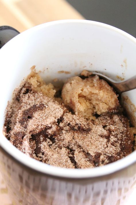 Mug Cake Snickerdoodle, Snickerdoodle Mug Cake, Snickerdoodle Cake, Vegan Mug Cakes, Easy Mug Cake, Vanilla Mug Cakes, Whiskey Cake, Chuck Steak, Mug Cake Microwave