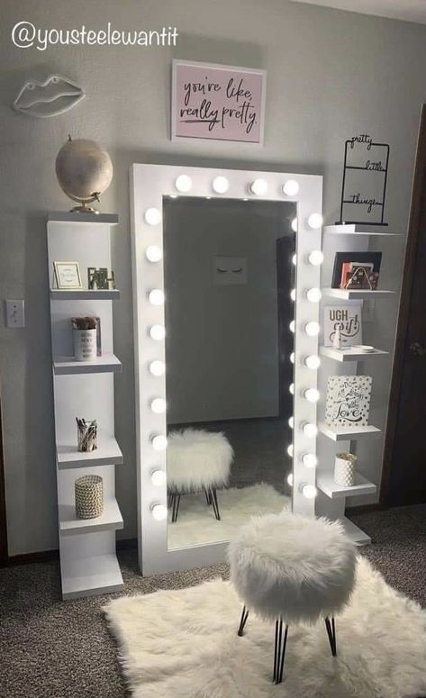 Router Sled, Aesthetic Room Ideas, Vanity Design, Bed In Closet, Pretty Room, Tiny Bedroom, Room Makeover Bedroom, Dressing Room Design, Diy Storage Furniture