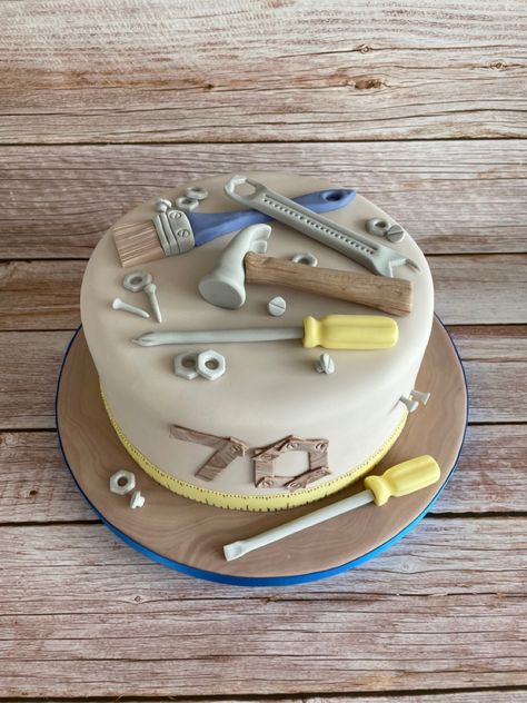 Handyman Cake, Cake For Dad, Diy Handyman, 60 Birthday, Room Neutral, Baby Room Neutral, Awesome Cakes, Amazing Cakes, Birthday Party Ideas