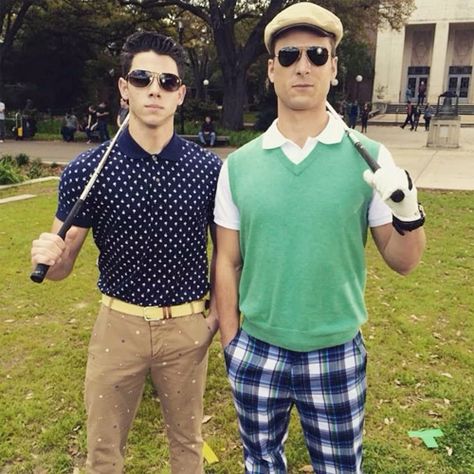 nick jonas as boone clemens aka the red devil and glen powell as chad radwell behind the scenes of ‘scream queens’ season one (2015) Scream Queens Cast, Chad Radwell, Country Club Outfit, Glenn Powell, Rare Aesthetic, Scream Cast, Queen Poster, Glen Powell, Frat Boy