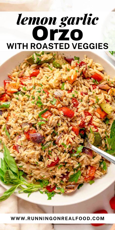 An easy vegan recipe for orzo with savory herb roasted vegetables in a zesty garlic lemon dressing. Enjoy this pasta hot or as a cold pasta salad – both ways are delicious! Healthy Orzo Salad Recipes, Orzo And Veggie Recipes, Orzo Vegetable Recipes, Veggie Orzo Recipes, Whole Wheat Orzo Recipes, Vegan Orzo Salad, Orzo And Broccoli Recipe, Pasta Salad Orzo, Orzo Vegan