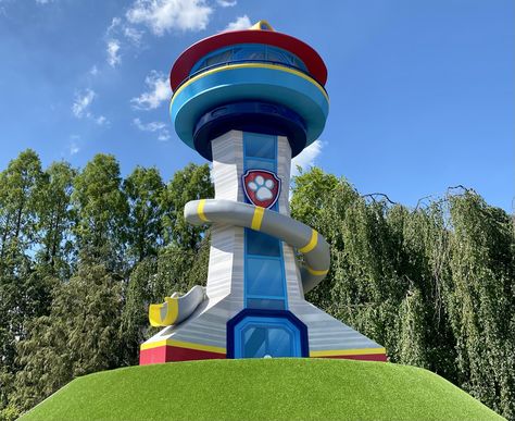 Paw Patrol Lookout Tower, Paw Patrol Lookout, Paw Patrol Theme, Safe Family, Lookout Tower, Water House, Family Theme, Parc D'attraction, Play Spaces