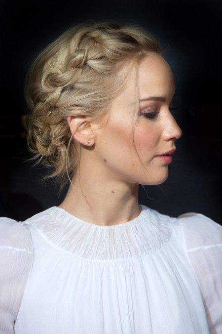 Celebrity Updos, Penteado Cabelo Curto, Short Hair Updo, Braided Updo, Box Braids Hairstyles, Jennifer Lawrence, Celebrity Hairstyles, Hair Dos, Bridesmaid Hair