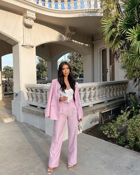 A Linen Pink Blazer Set Made For Queens. We Love A Blazer Set Because Not Only Can You Pair The Matching Set With A Corset Or Blouse, But You Can Also Swap Out The Blazer Or Slacks To Wear Separate. It's Like Three Outfits In One. 💯 www.FashionNova.com Two Piece Blazer Outfit, Pink Blazer Set Outfit, Matching Blazer Set, Pink Suits Women Photoshoot, Pink Slacks Outfit Classy, Blazer Outfits Birthday, Matching Blazer And Pants, Matching Blazer And Shorts Outfit, Linen Blazer Set