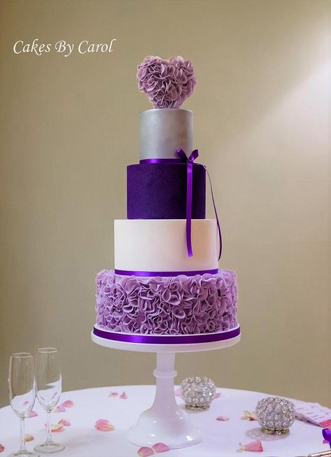 Purple Wedding Cake Ideas, Cake Purple, Purple Wedding Cake, Purple Cakes Birthday, Ruffle Wedding Cake, Purple Wedding Theme, Purple Cakes, Dream Wedding Cake, Fall Wedding Cakes