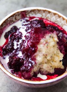 Blackberry Slump, Blueberry Slump Recipe, Dessert Souffle, Blackberry Dumplings, Fod Map, Berry Desserts, Dairy Recipes, Fruit Creations, Blackberry Recipes