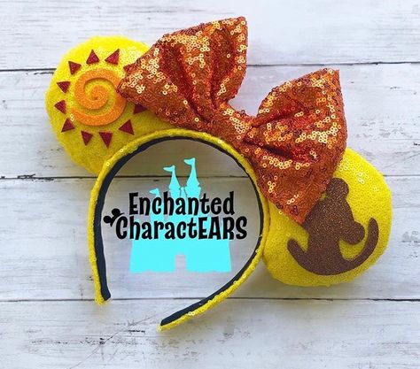 Lion King Ears, Mickey Headband, Ears Inspiration, Disney Headband, Headband Ideas, Disney Room, Diy Disney Ears, Disney Ears Headband, Diy Mickey Ears