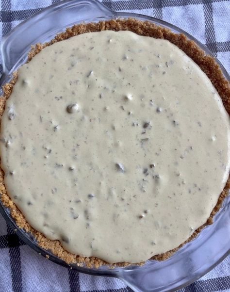 Walnut Cream Pie Recipe, Walnut Pie Crust Recipe, Walnut Pie Crust, No Bakes, Walnut Cream, Walnut Pie, Baking Recipes Pie, Easy Pie Recipes, Cream Pie Recipes