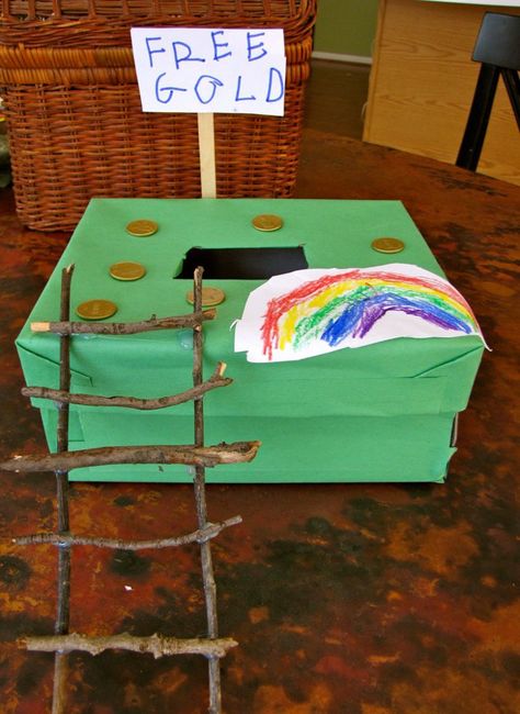 Pin for Later: 9 Leprechaun Traps Guaranteed to Catch the Little Guy! A Shoebox Trap A simple shoebox serves as the basis of this cute trap that is sure to lure in a nosy leprechaun. Source: Creekside Learning Leprechaun Trap Project, Leprechaun Tricks, Kids Budget, Halloween Party Appetizers, Leprechaun Trap, St Patricks Day Crafts For Kids, St Patrick Day Activities, St Patrick's Day Crafts, Class Activities