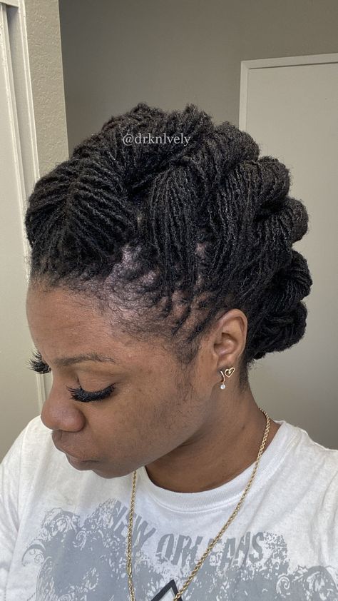 Sisterlock Bridal Styles, Sisterlocks Updo Style, Long Sisterlocks Hairstyles, Short Sister Locs, Locs Wedding Hairstyles, Locs Wedding, Sisterloc Styles, Short Sisterlocks, Sisterlocks Updo