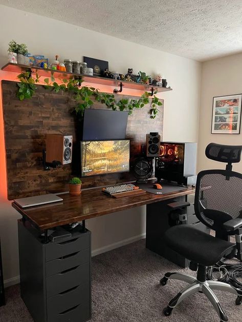 Diy Desk Setup, Computer Room Ideas, Setup Minimalista, Workstation Setup, Computer Aesthetic, Game Desk, Gaming Desks, Cool Desk Accessories, Monitor Setup