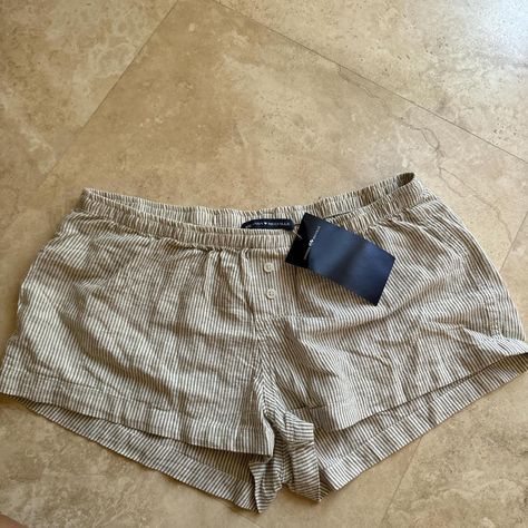 NWT brandy melville boxer shorts
so freaking cute... - Depop Brandy Melville Boxer, Brandy Shorts, Brandy Melville Shorts, Pj Shorts, Boxer Shorts, Brandy Melville, Brandy, Tights, Christmas Gifts